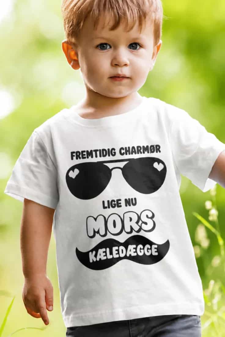 Børne t-shirt Fremtidig charmør – FREMTIDIG CHARMØR