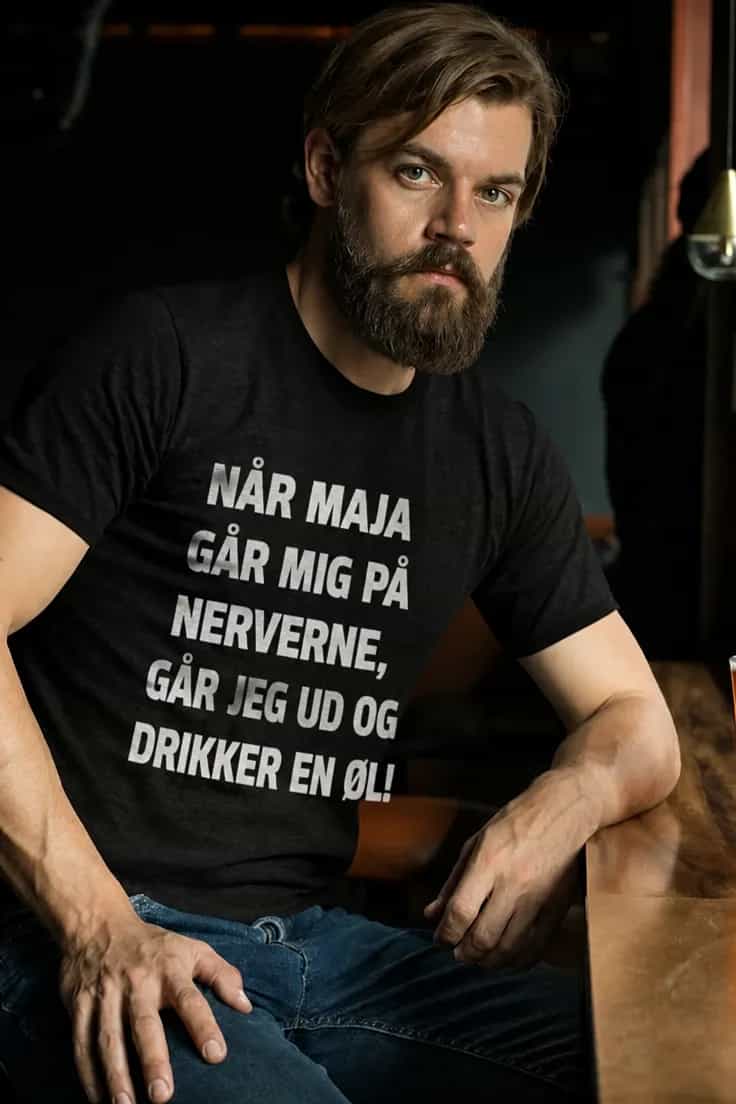 Sjov t-shirt Nerver og øl med navn