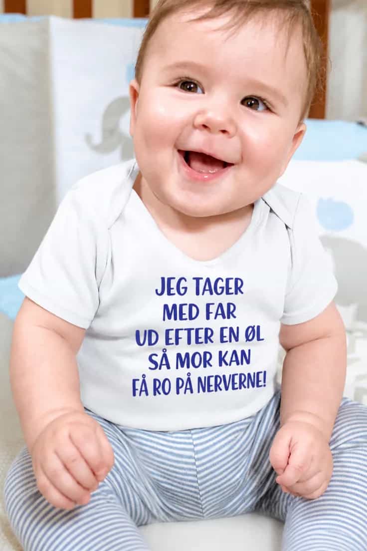 Baby-body med far på øl - JEG TAGER MED FAR UD EFTER EN ØL