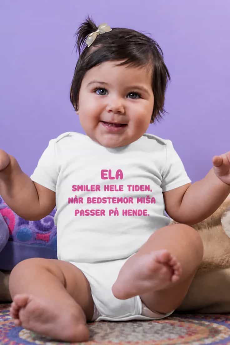 Baby-body smiler hele tiden med navn â ELA
