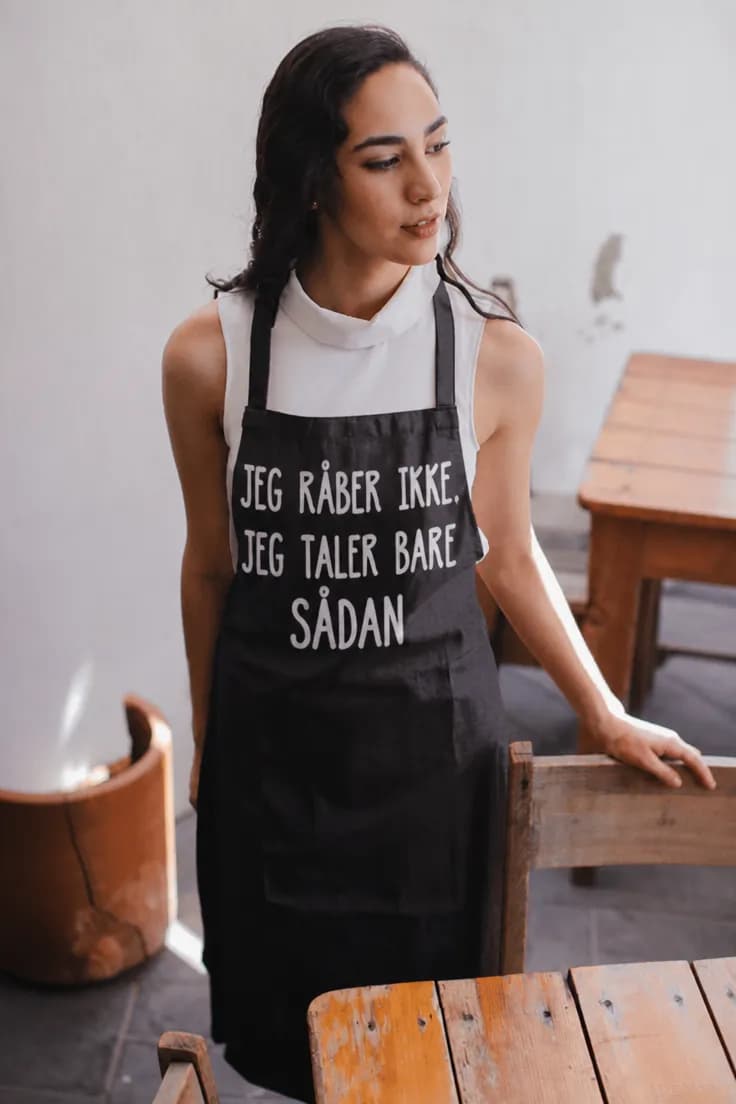 Forklæde Jeg råber ikke – JEG RÅBER IKKE.