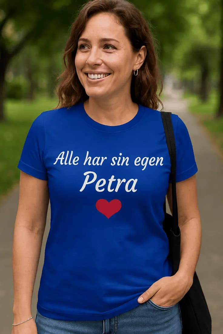 Sjov t-shirt Alle har sin egen med navn