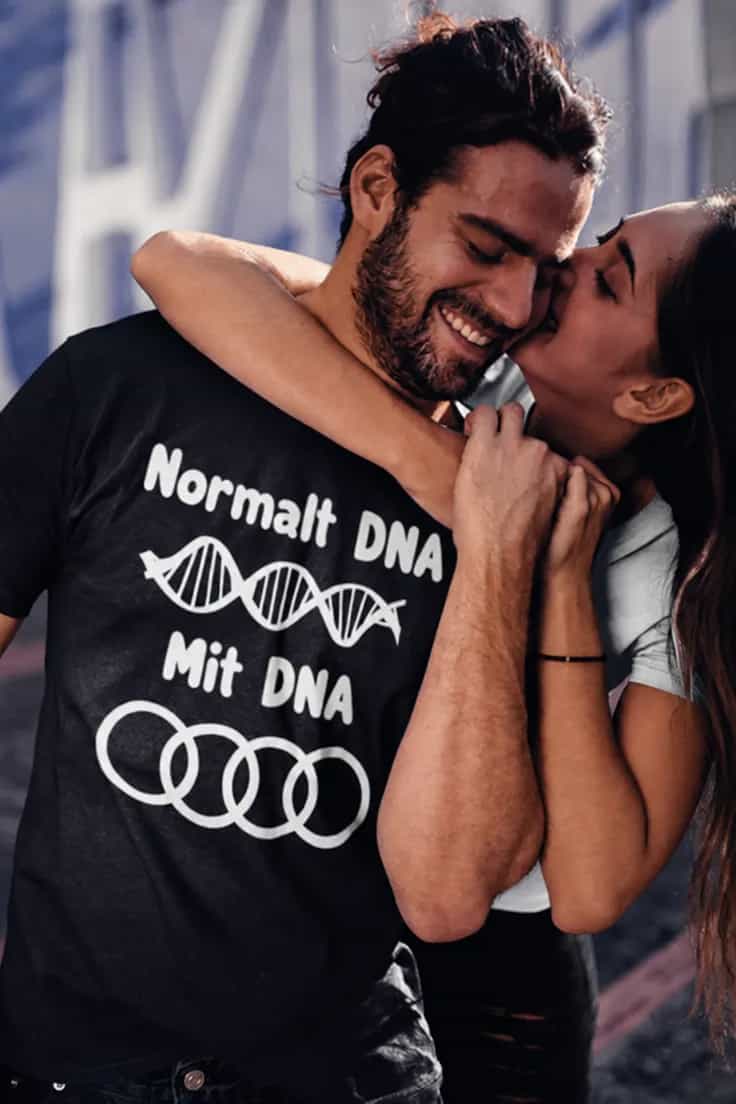 Sjov t-shirt Audi DNA – Normalt DNA Mit DNA