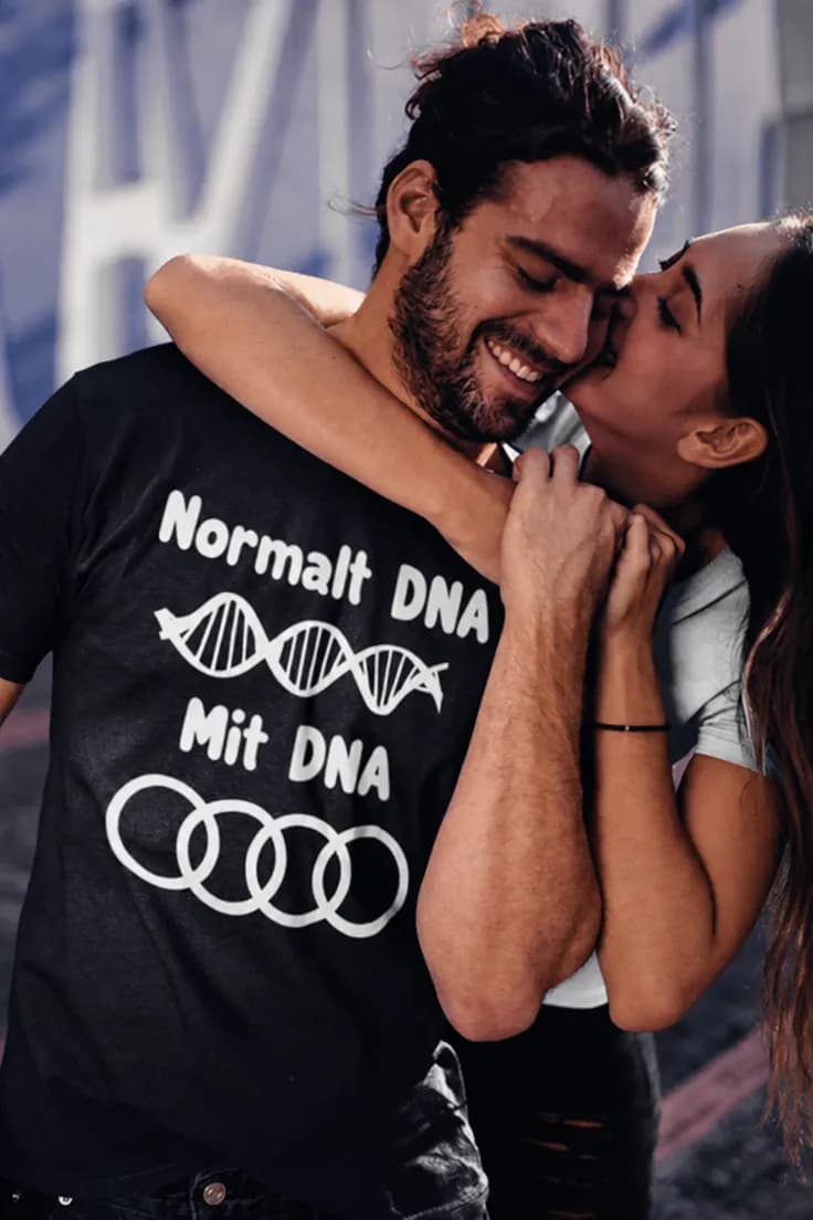 Sjov t-shirt Audi DNA – Normalt DNA Mit DNA
