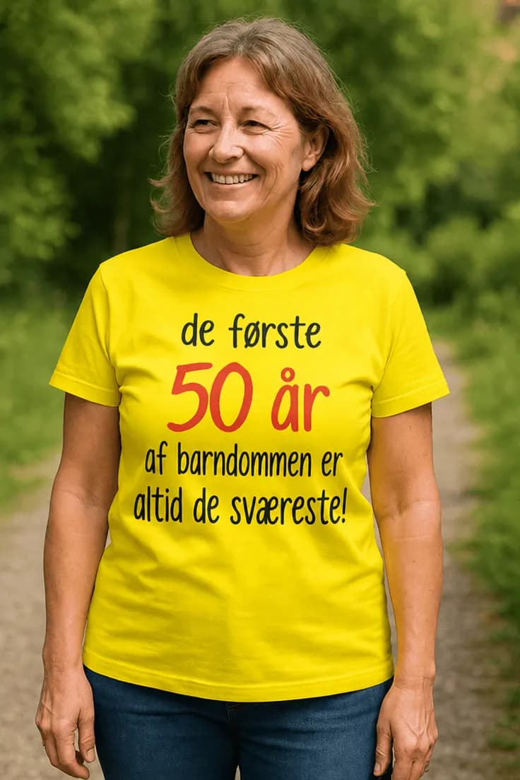 Sjov t-shirt Første 50 år barndom – de første 50 år