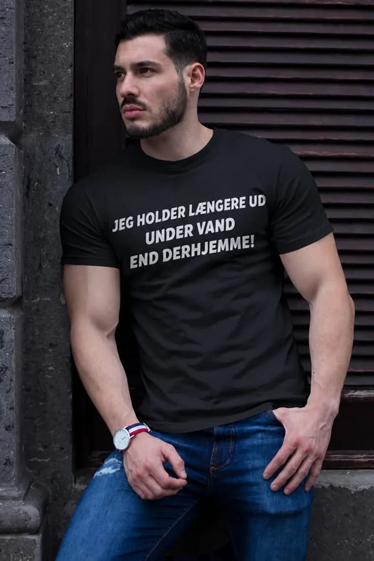 Sjov t-shirt Holder længere ud derhjemme