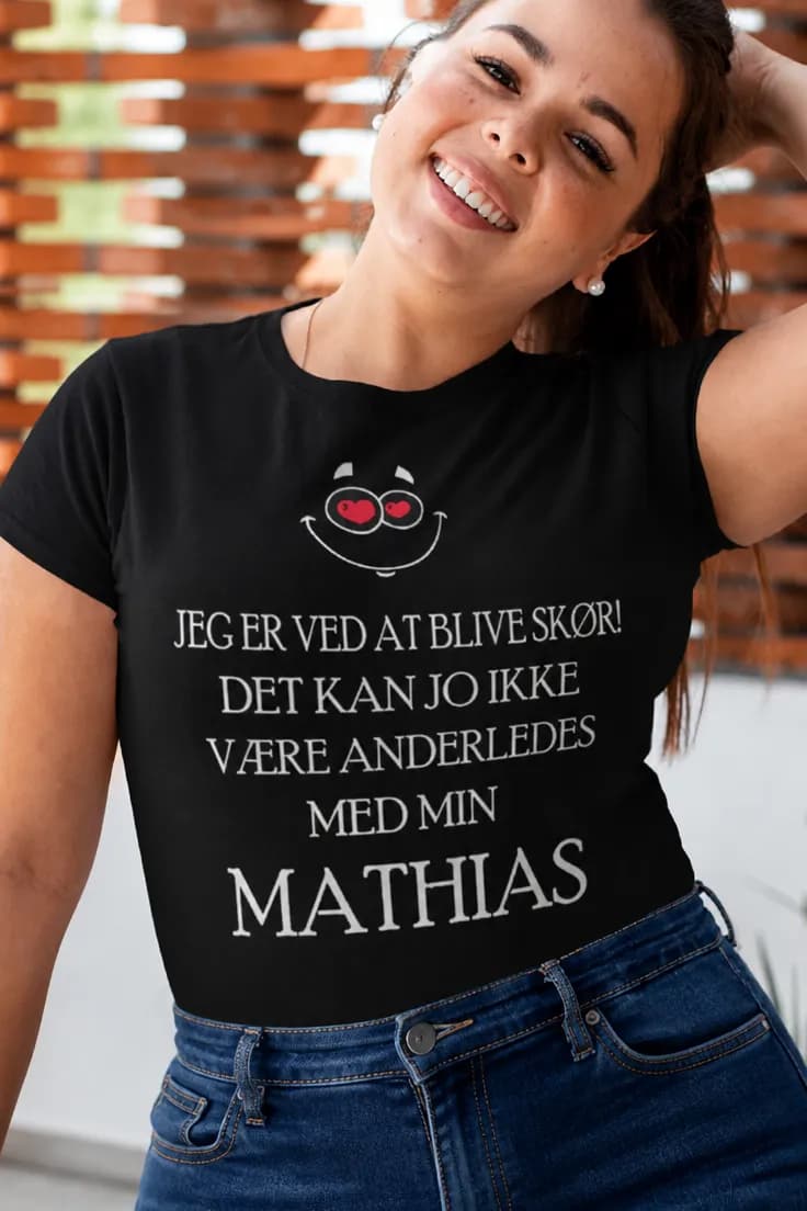 Sjov t-shirt Jeg bliver skør med navn