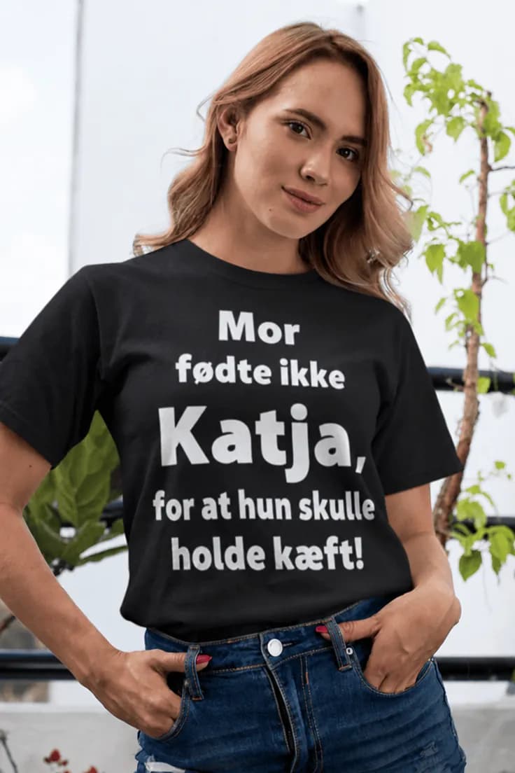 Sjov t-shirt Jeg tier ikke stille med navn