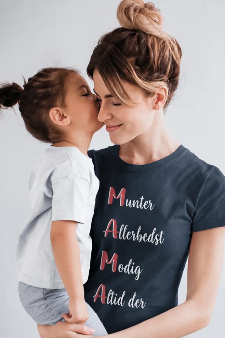 Sjov t-shirt Mors initialer - Munter