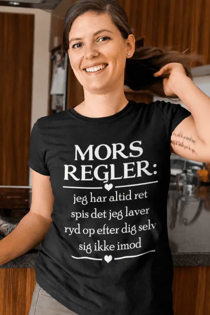 Sjov t-shirt Mors regler – MORS REGLER:
