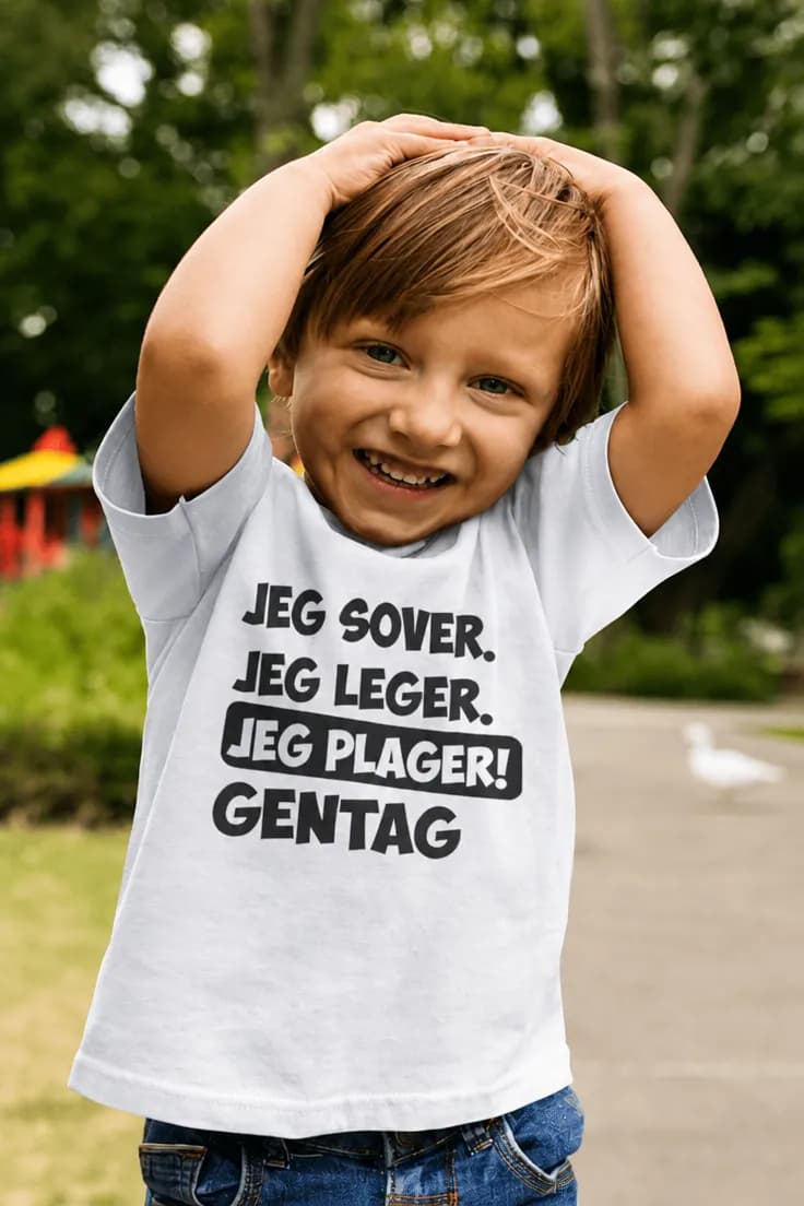 Sjov t-shirt Sover leger plager - JEG SOVER.