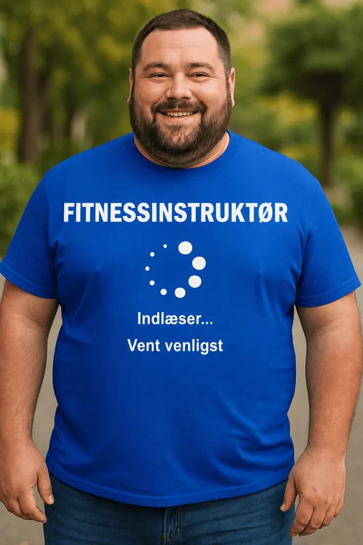 Sjov t-shirt Stolt fitnessinstruktør indlæser