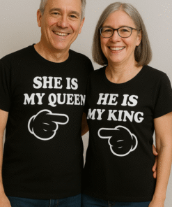 SHE IS MY QUEEN / HE IS MY KING - T-shirt sæt