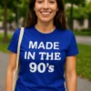 Sjov t-shirt Made in the 90s som gave til fødselsdag for et ægte 90'er-barn