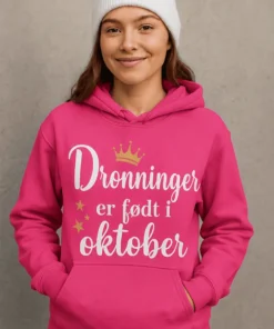 Sweater Dronninger født i oktober med teksten Dronninger er født i oktober